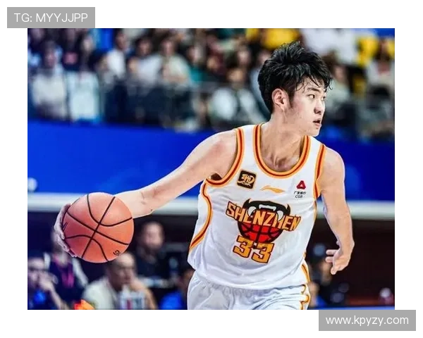 中国男篮新星崛起 世界杯赛场表现抢眼 未来可期