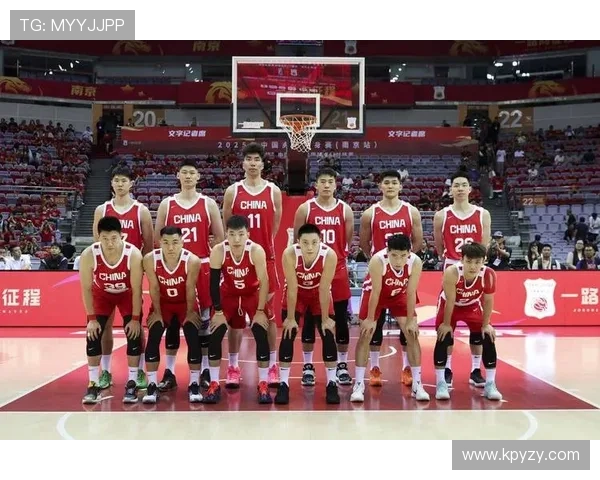 中国男篮迎战美国队全力冲击巴黎奥运资格赛目标聚焦