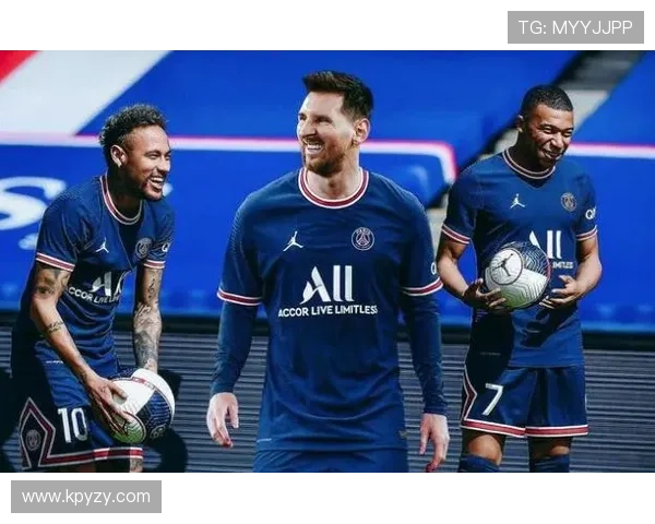 梅西领衔豪华阵容 巴黎圣日耳曼新赛季目标直指欧冠荣耀