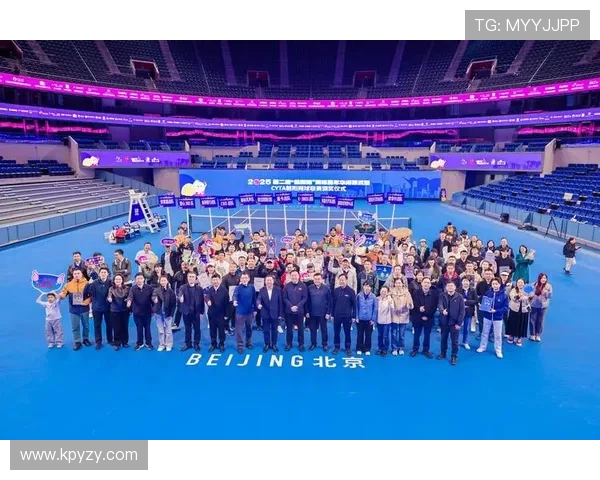 网球新星崛起 2025年赛季迎来激烈对抗 多项重大赛事提前预热 网球新星崛起 2025年赛季迎来激烈对抗 多项重大赛事提前预热