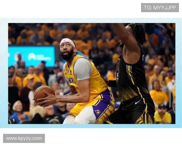 詹姆斯与安东尼-戴维斯双核带领湖人取得连胜 关键战胜劲敌提升季后赛希望