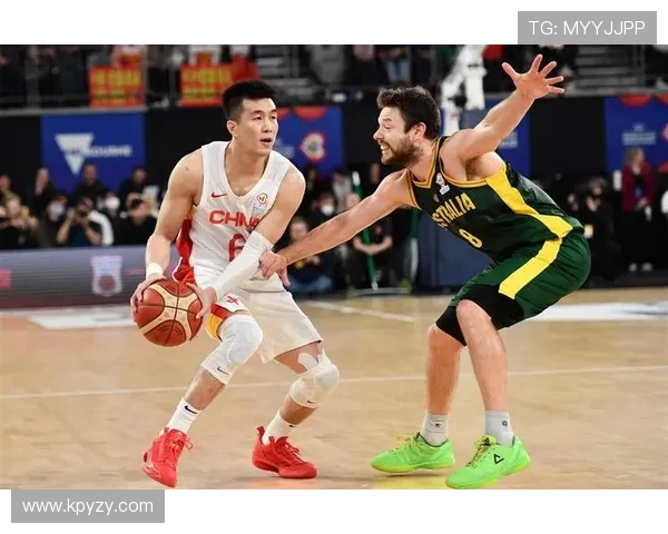 中国篮球队在国际赛场再创佳绩 成功晋级世界杯八强 展现强大实力