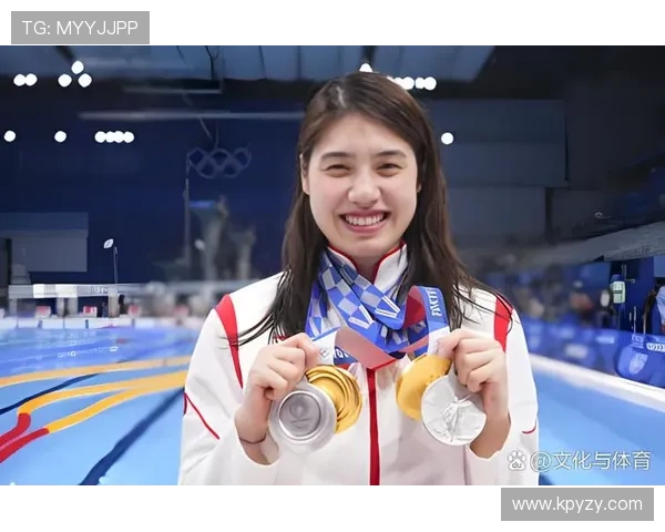 新兴网球明星崭露头角，挑战传统强者，赛事精彩纷呈引发全球热议